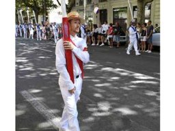 2022 08 défilé lourds Saint Louis