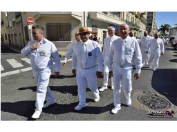2022 08 défilé lourds Saint Louis