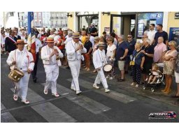 2022 08 défilé lourds Saint Louis