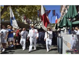 2022 08 défilé lourds Saint Louis