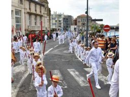 2026-08 Défilé juniors et moyens Saint Louis