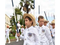 2026-08 Défilé juniors et moyens Saint Louis